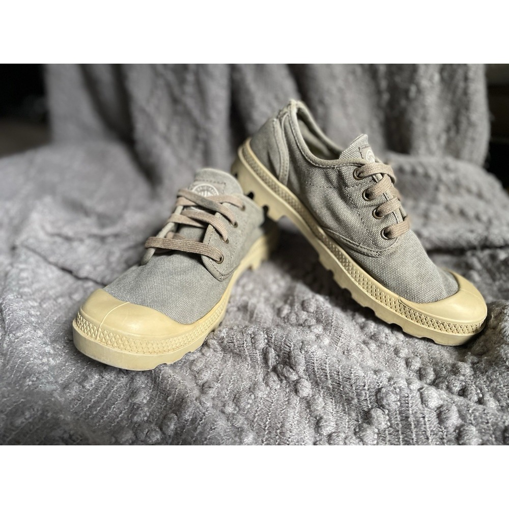 Palladium Pampa Oxford Canvas Sneakers Women's 9 Low Top Lug Sole Shoes | FLAWS